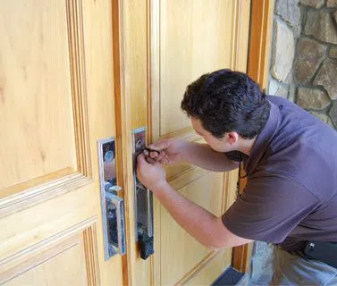 Golden Locksmith Services Thiensville, WI 262-438-0236 - 10-House-Locksmith